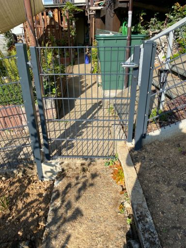 Zaunbau und Gartentüren – Projektfoto 10